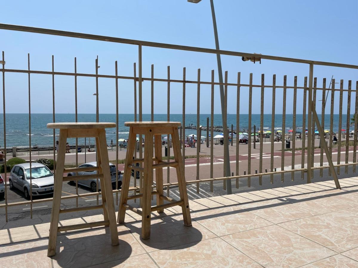 Vita Dulcis Ostia Apartment ภายนอก รูปภาพ