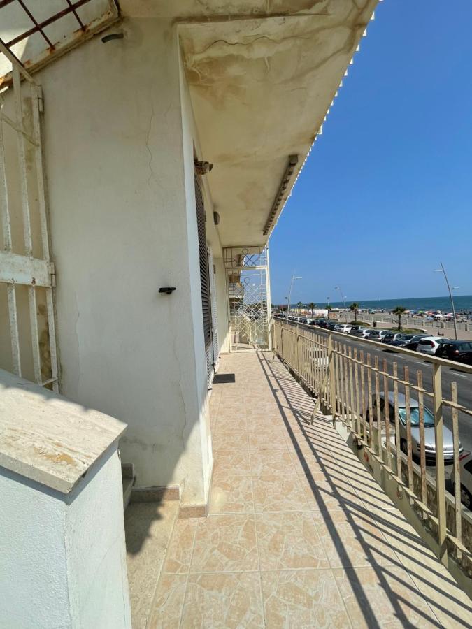 Vita Dulcis Ostia Apartment ภายนอก รูปภาพ